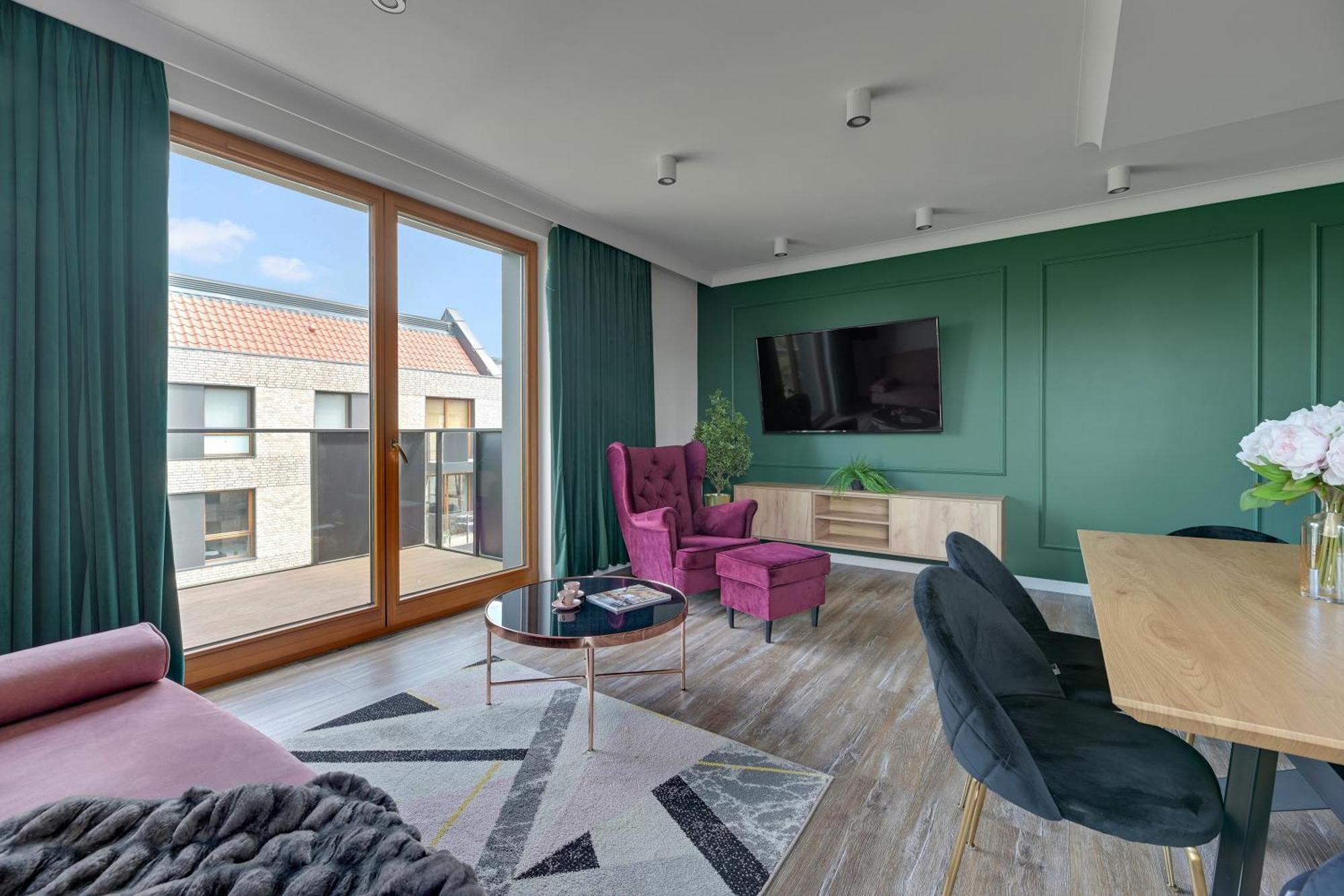 Front Park Apartments With Parking By Lion Apartments 格但斯克 外观 照片